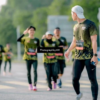 Runner Photo 6403014
