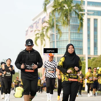 Runner Photo 6403017