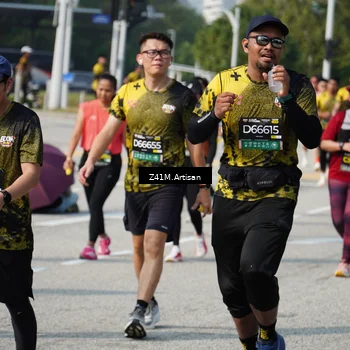 Runner Photo 6403025