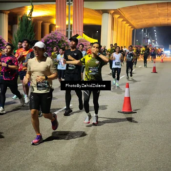 Runner Photo 6403043
