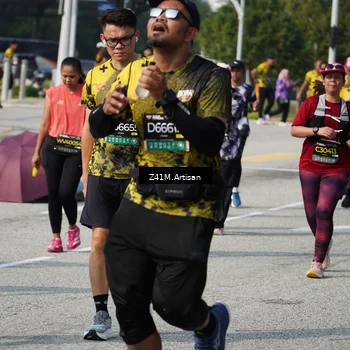 Runner Photo 6403049
