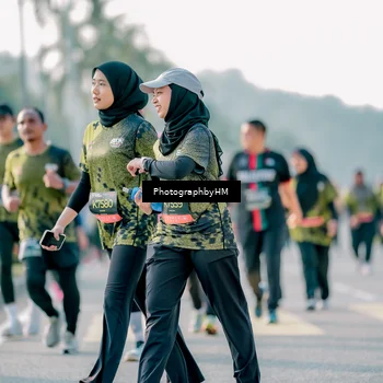 Runner Photo 6403055