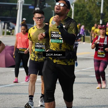 Runner Photo 6403067