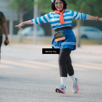 Runner Photo 6403073