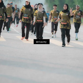 Runner Photo 6403104