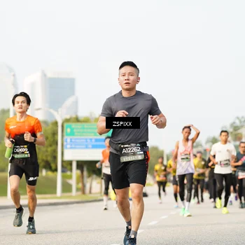 Runner Photo 6403105