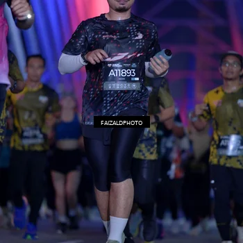 Runner Photo 6403114