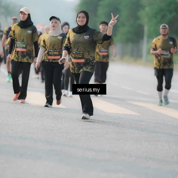 Runner Photo 6403116