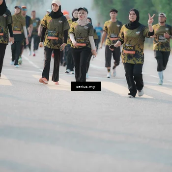 Runner Photo 6403118