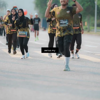 Runner Photo 6403146