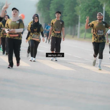 Runner Photo 6403153
