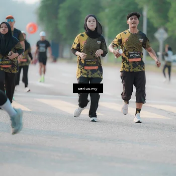 Runner Photo 6403177