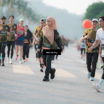 Runner Photo 6403188