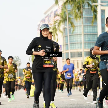 Runner Photo 6403211