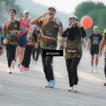 Runner Photo 6403230