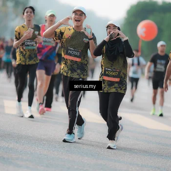 Runner Photo 6403237