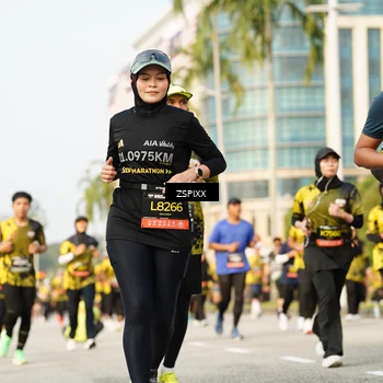Runner Photo 6403244