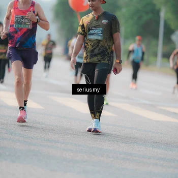 Runner Photo 6403259