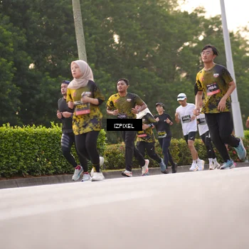 Runner Photo 6403265