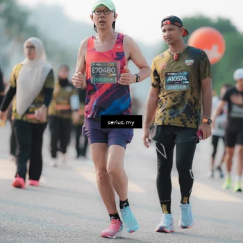 Runner Photo 6403271