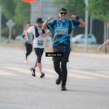 Runner Photo 6403294