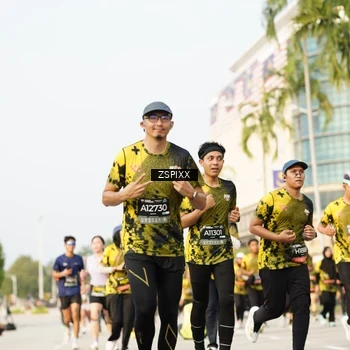 Runner Photo 6403295