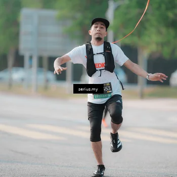 Runner Photo 6403307
