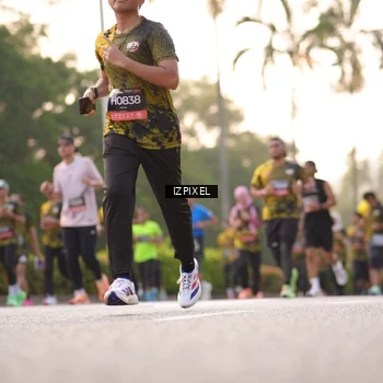 Runner Photo 6403326