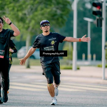 Runner Photo 6403352
