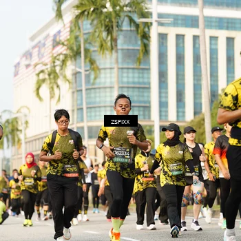 Runner Photo 6403365