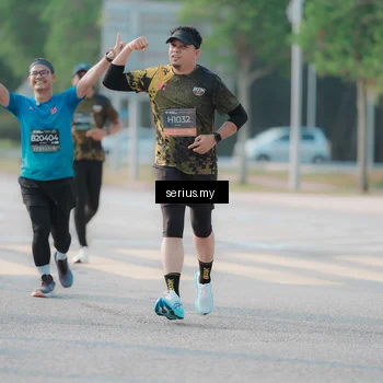 Runner Photo 6403374
