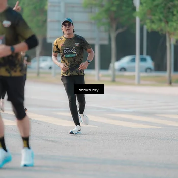 Runner Photo 6403383