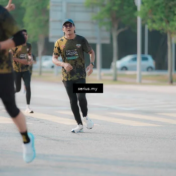 Runner Photo 6403391