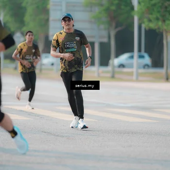 Runner Photo 6403392