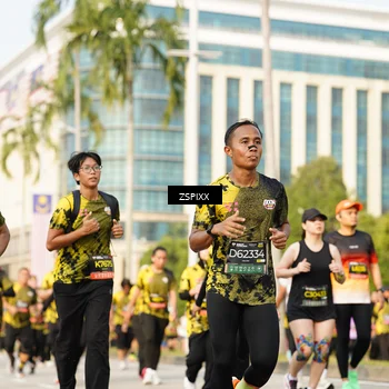 Runner Photo 6403397