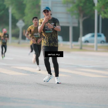Runner Photo 6403414