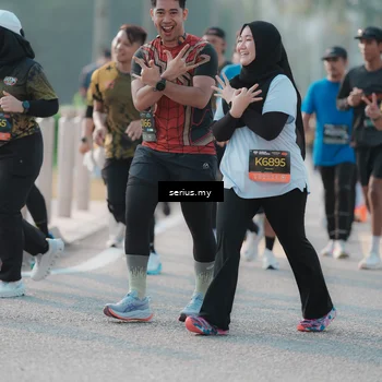 Runner Photo 6403453