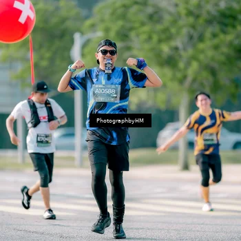 Runner Photo 6403457