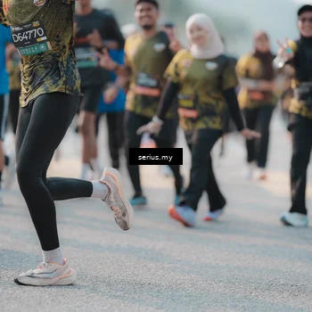 Runner Photo 6403459