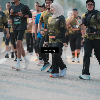 Runner Photo 6403474