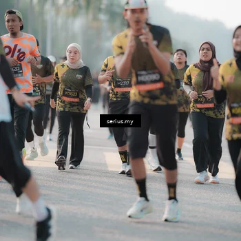Runner Photo 6403483