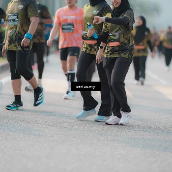 Runner Photo 6403491