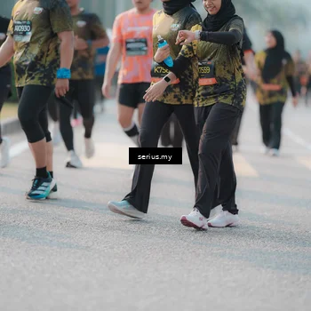 Runner Photo 6403496