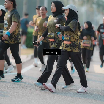 Runner Photo 6403500