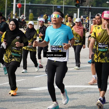 Runner Photo 6403510