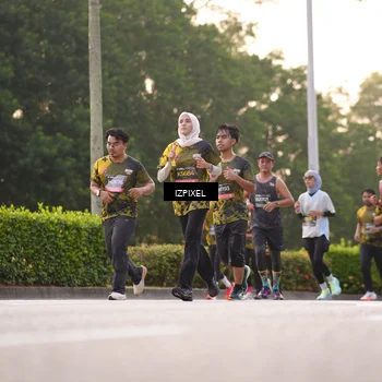 Runner Photo 6403530