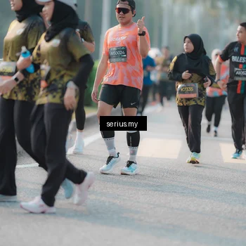 Runner Photo 6403533