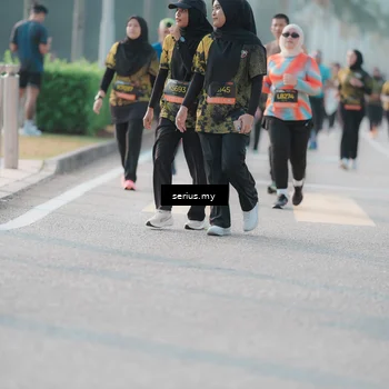 Runner Photo 6403565