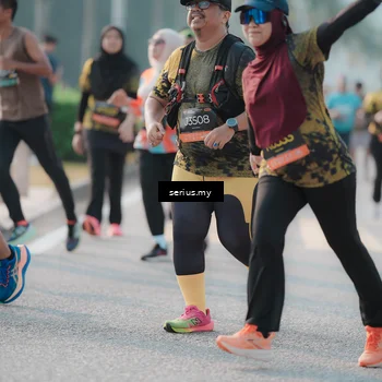 Runner Photo 6403614