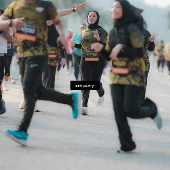 Runner Photo 6403618